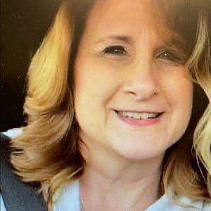 Meet your Posher, Alison